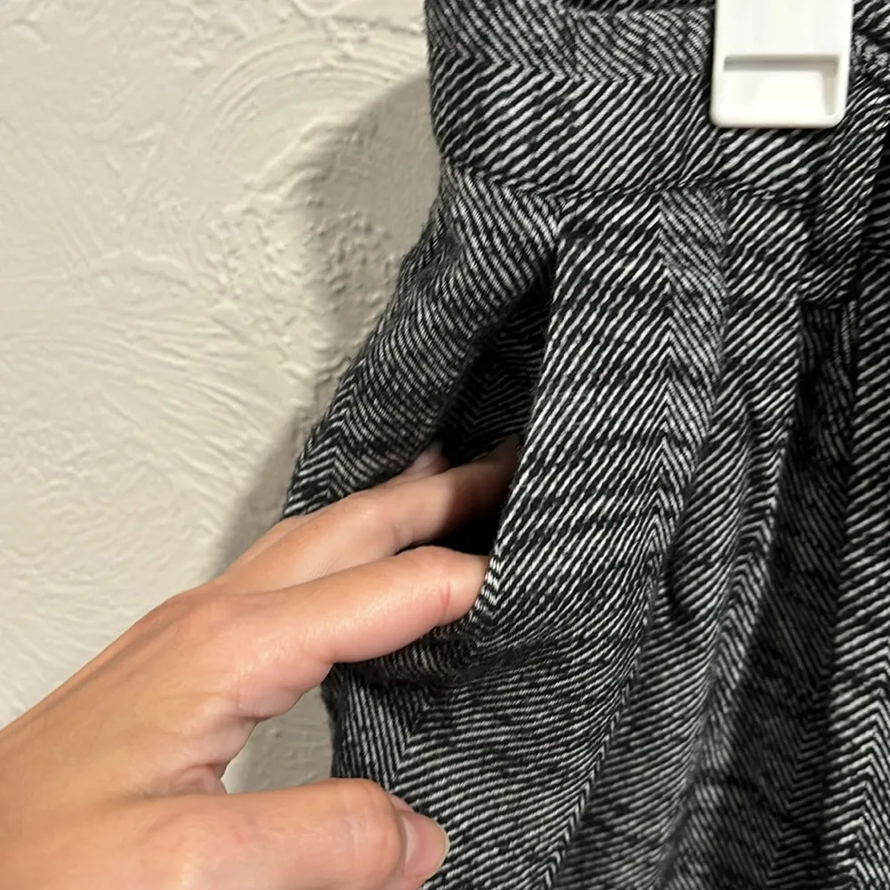 Urban Outfitters Elliott Low Slung Trouser Pants Grey/Black/White Size Medium - Image 4