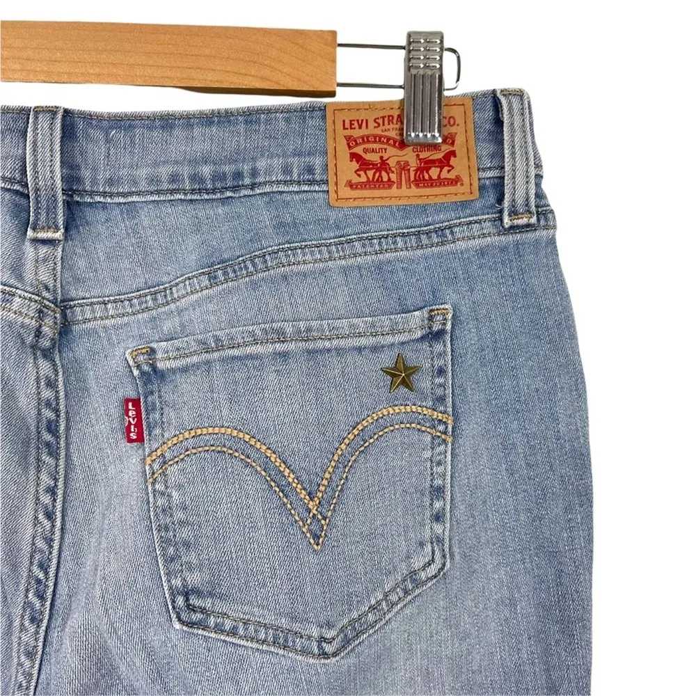 Levi's 535 Super Skinny Embroidered Heart Star Studds Jeans Size 31 Ligh Wash - Image 9