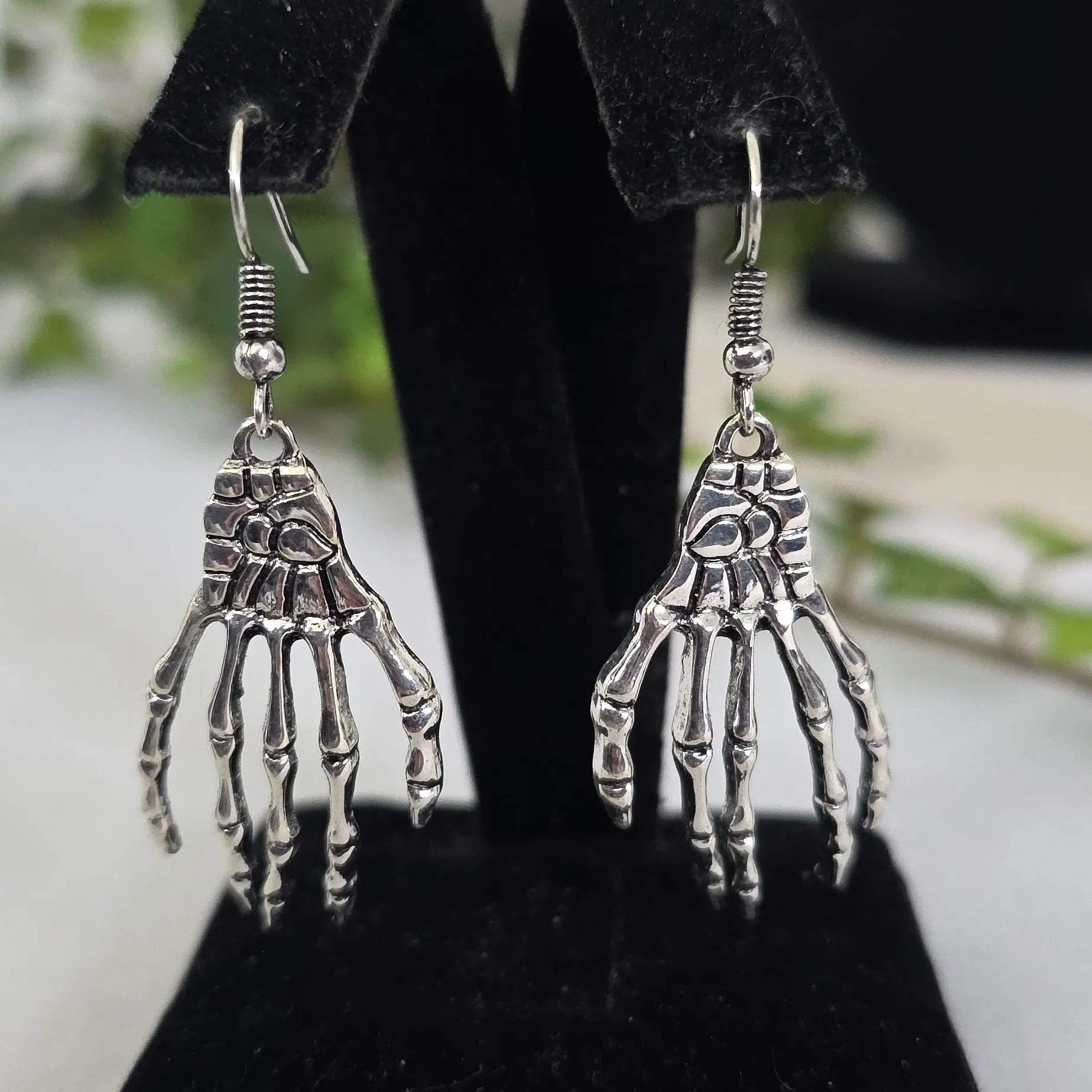 Silver Statement  Skeleton Hands Necklace And Earrings Set - Image 8