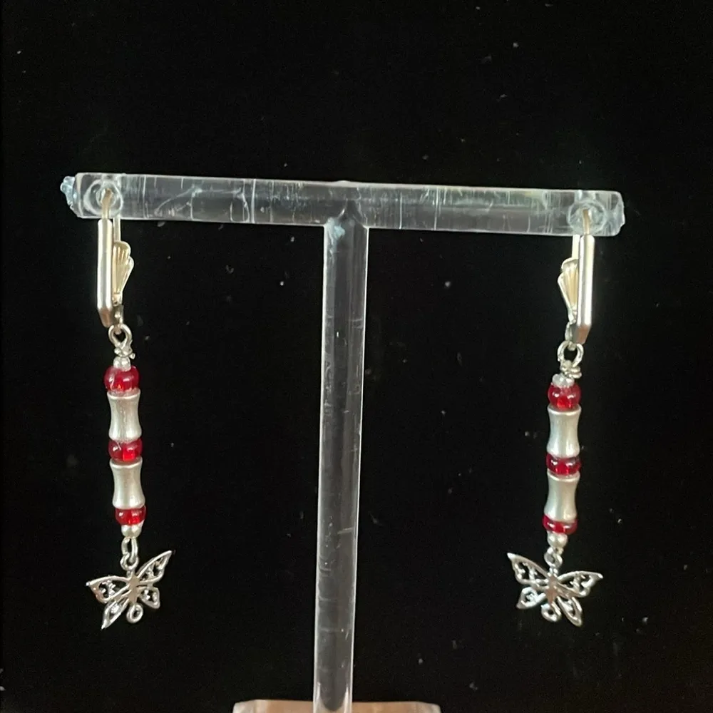 Made by Hand silver tone Butterfly earrings - Image 5