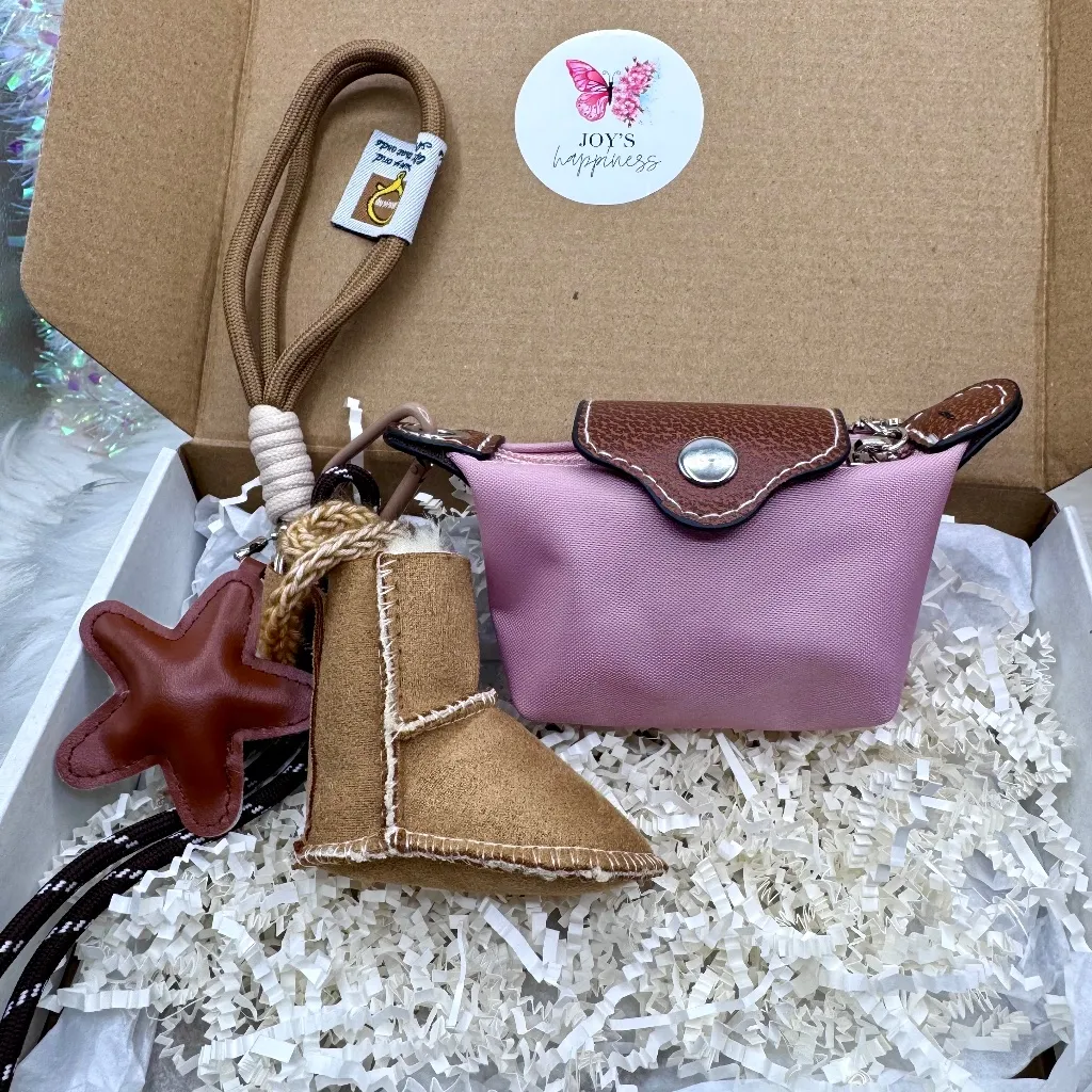 Women's Pink Mini Coin Purse wristlet w/ Cute Boot, Star, Heart Charms - Image 1