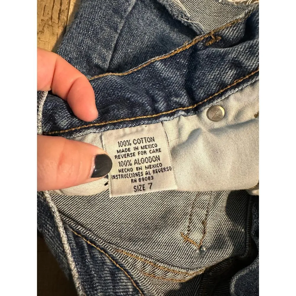 LEI Juniors 7 Y2K Retro Distressed Cut - Image 10