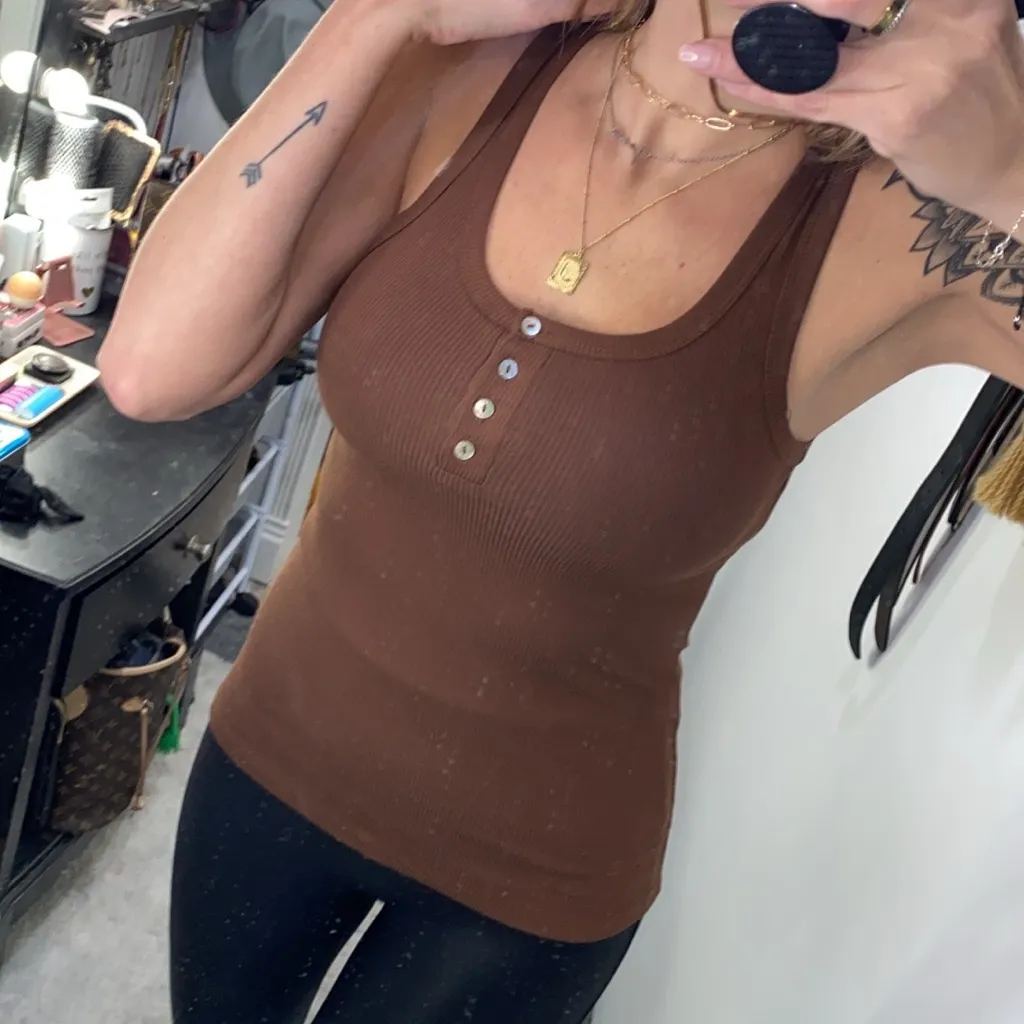 🤎Brown Tank Top w/Buttons🤎NWOT🤎 Brown - Image 2