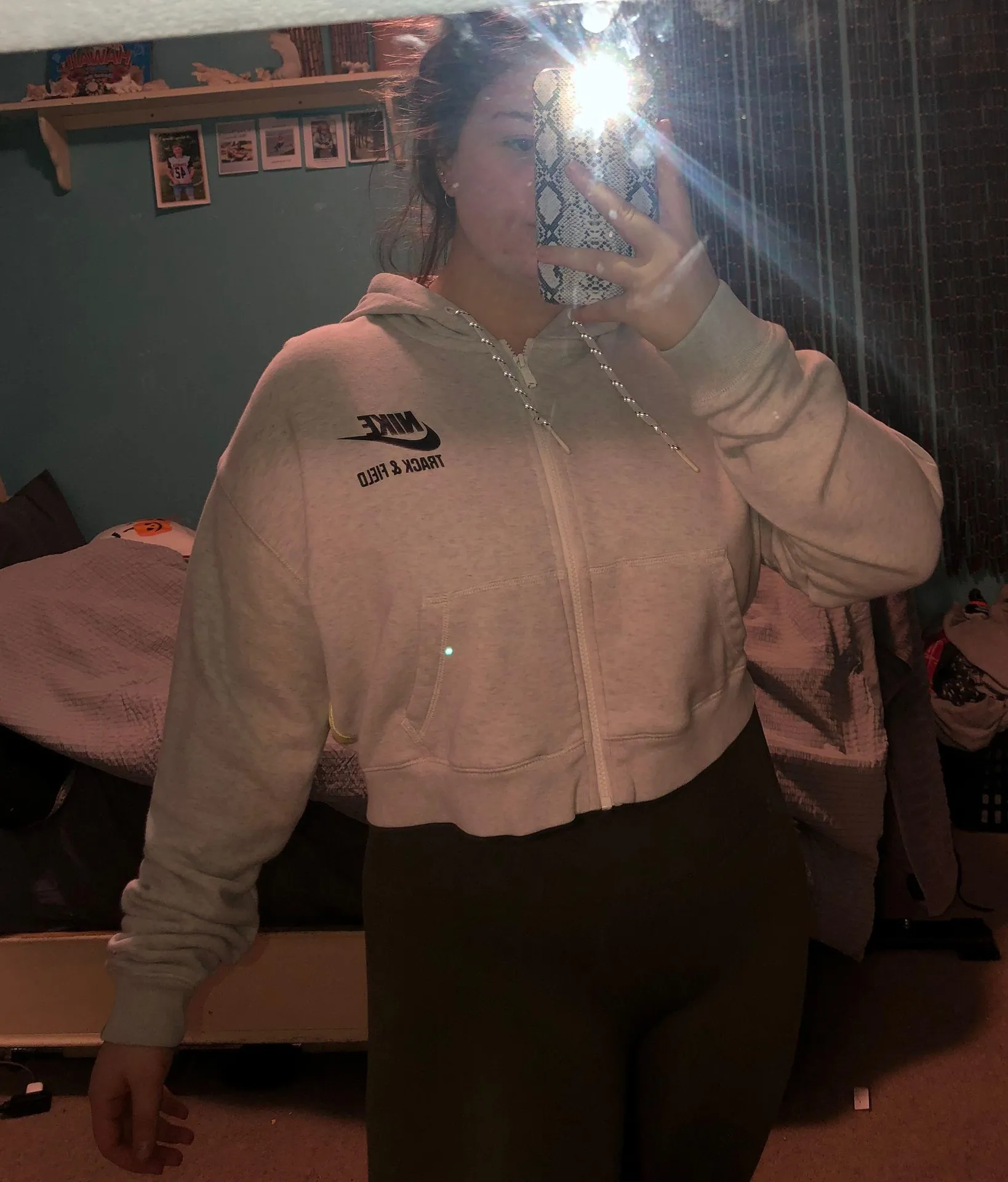 Nike Cropped Zip-up Hoodie - Image 2