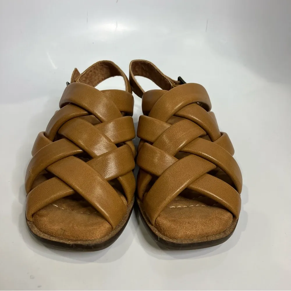 Kelsi Dagger Brooklyn turnstyle woven sling back sandals size 9 trendy casual - Image 3