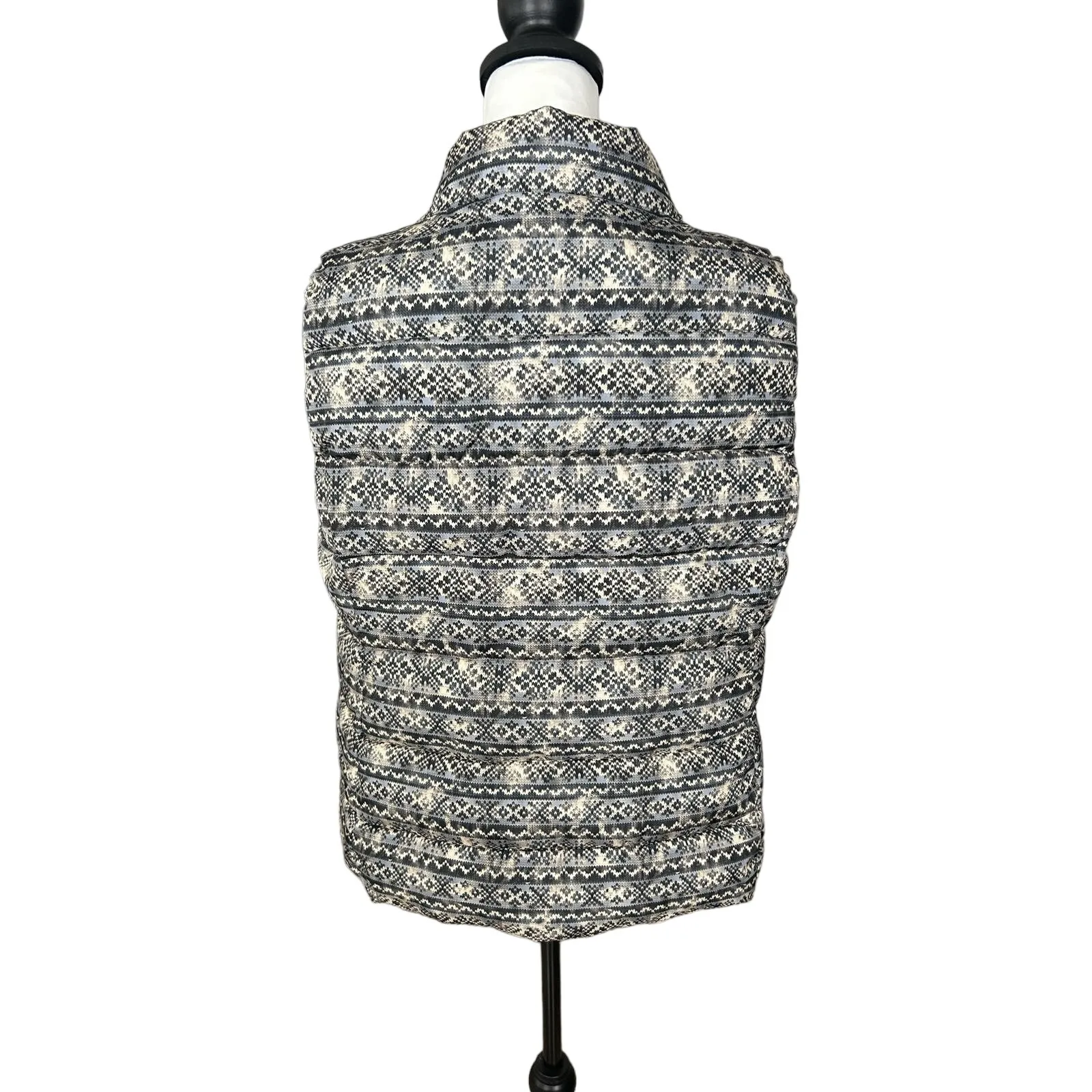 RuffHewn PXL Quilted Vest white Blue Gray - Image 3
