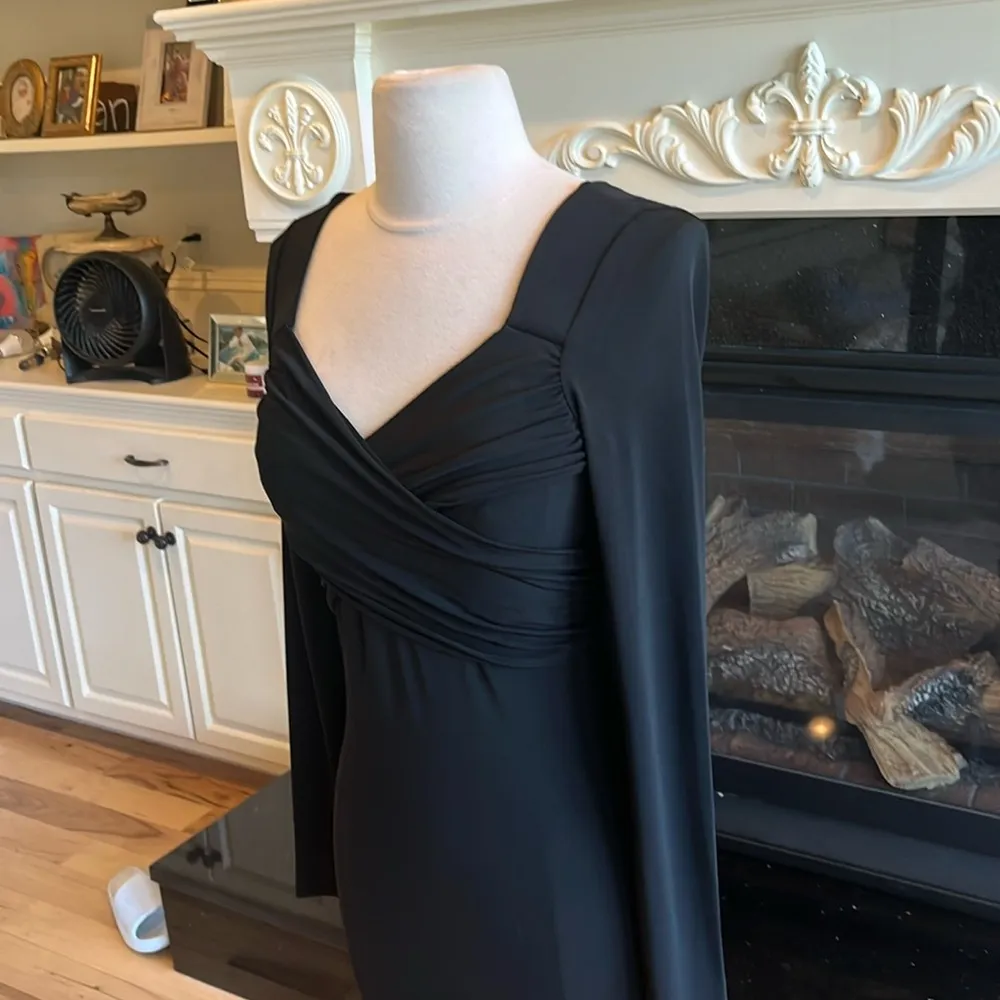 Black Silky Dress Wrap Chest Form Fitting - Image 10