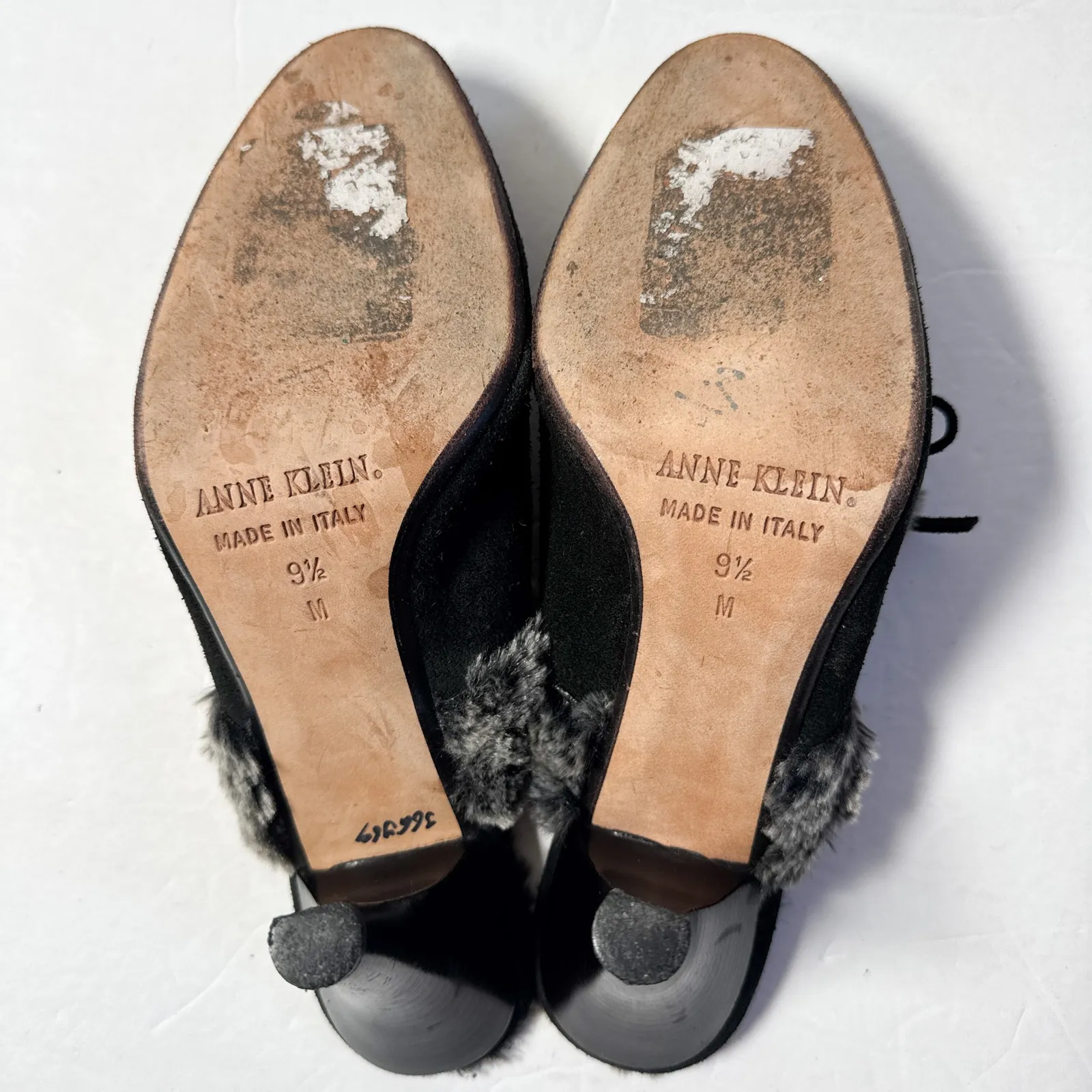 Vintage Anne Klein New York Black Suede Faux Fur Mule Heels Italy 90s Y2K 9.5 - Image 9