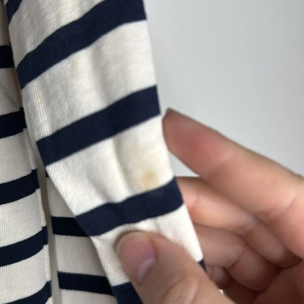 J. Crew Ivory Black Striped Long Sleeve embroidered Red Lips Design size XS - Image 9