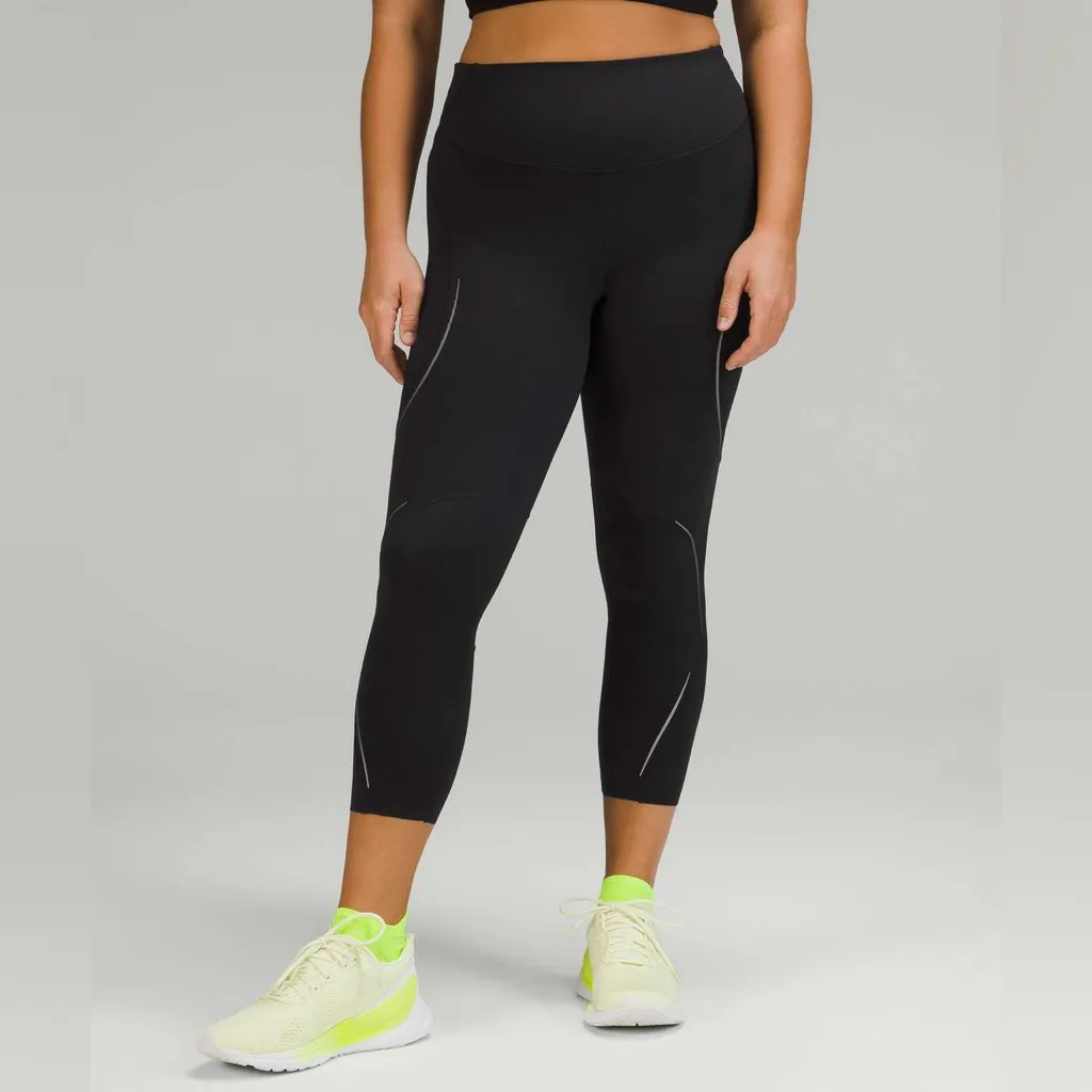 Lululemon Base Pace High-Rise Reflective Crop 23" Black Size 0 W6CDDS GUC - Image 16