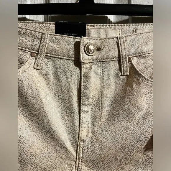 GUESS SEXY BOOT CUT METAL JAGUAR PRINTED JEANS SIZE 26 X 32‎ MID RISE NWT - Image 6
