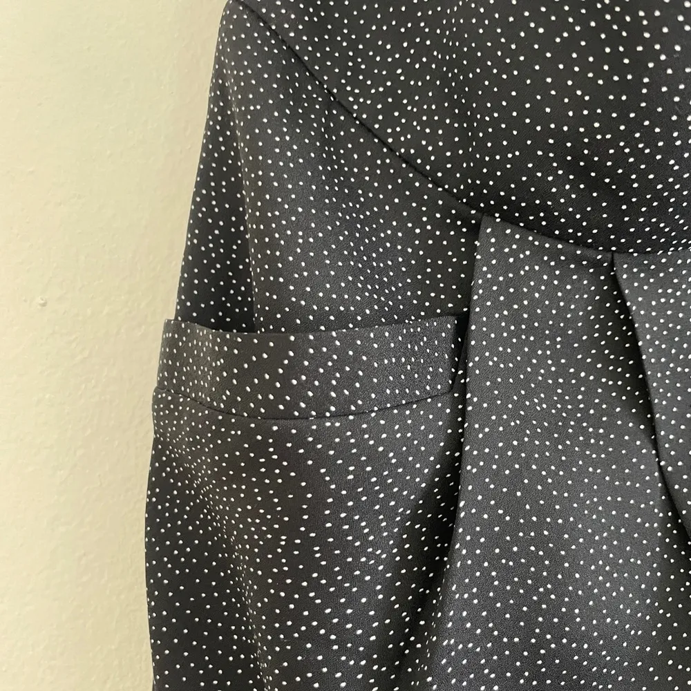 Black Flow Shorts with Pockets and White Polka Dots - Image 3