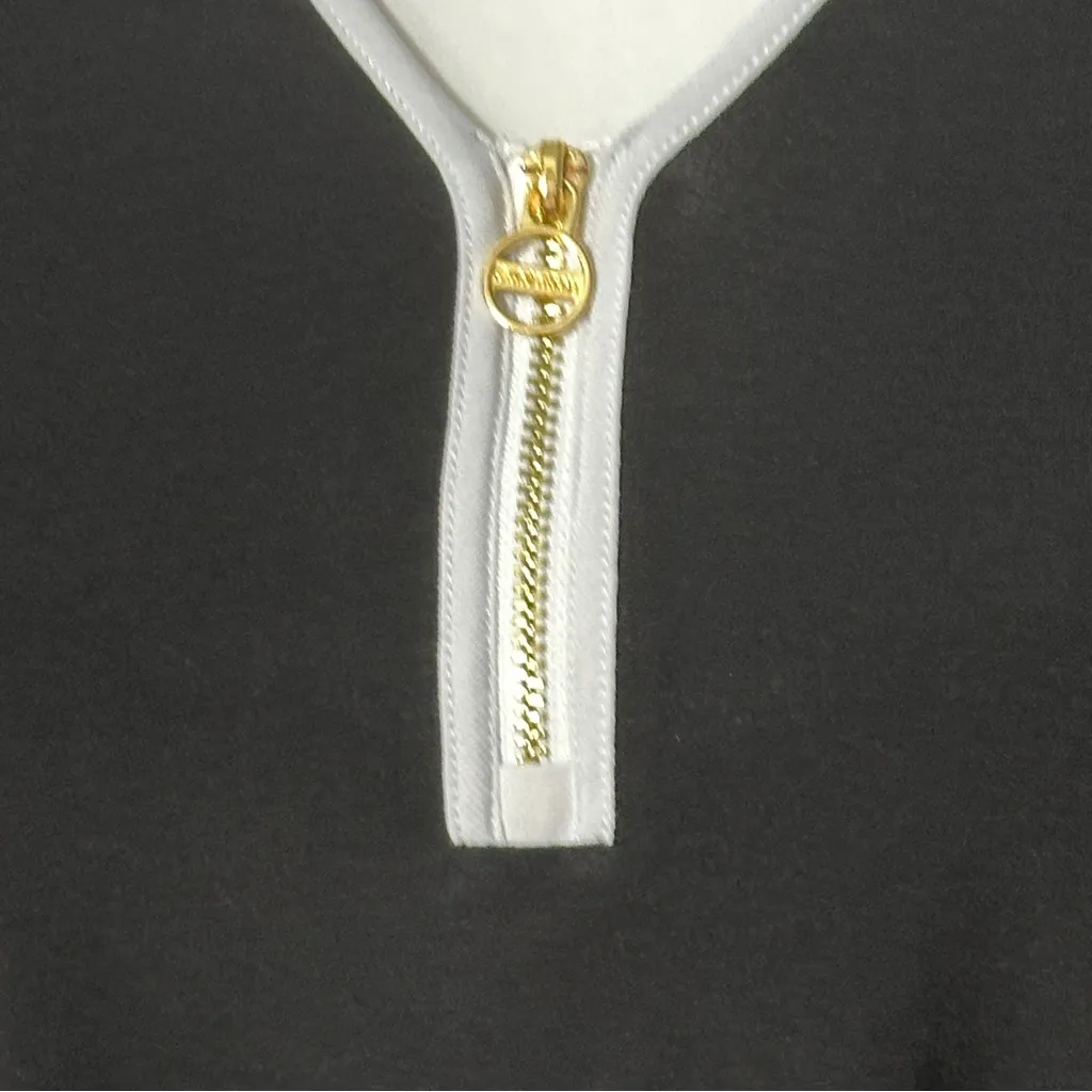 Calvin Klein Black White V-Neck Top Size Medium - Image 4