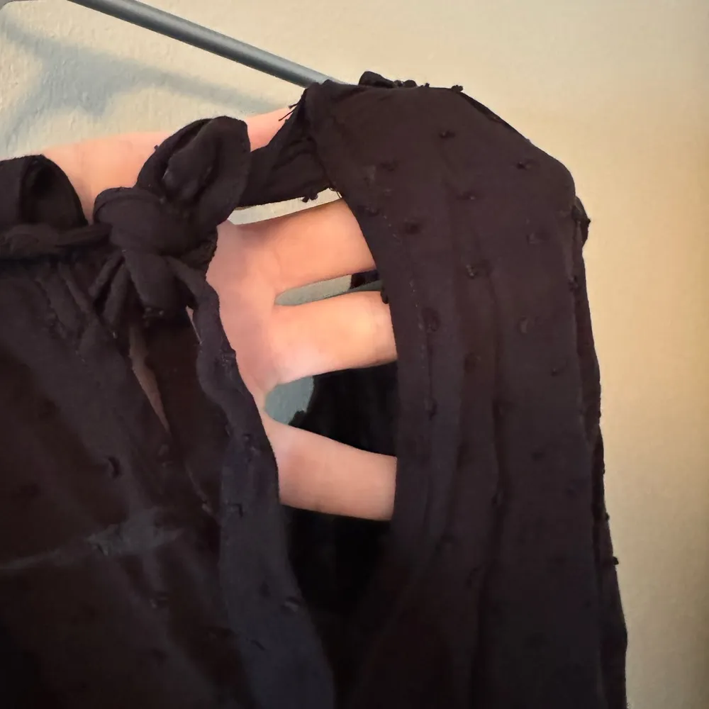 💣LC Lauren Conrad Black Blouse💣 ~med - Image 3