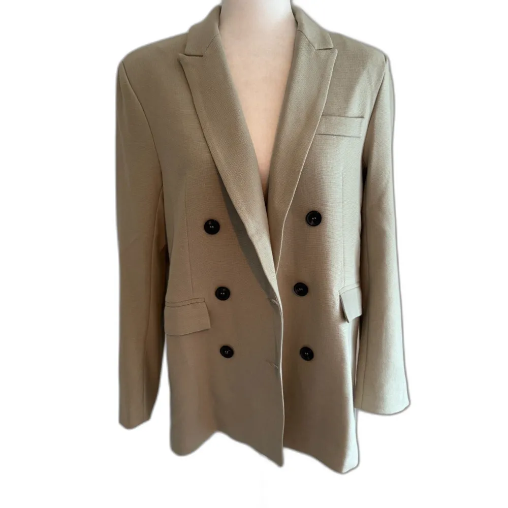 Know One Cares | Double Breasted Padded Shoulder Blazer in Sage Size Small - Image 2