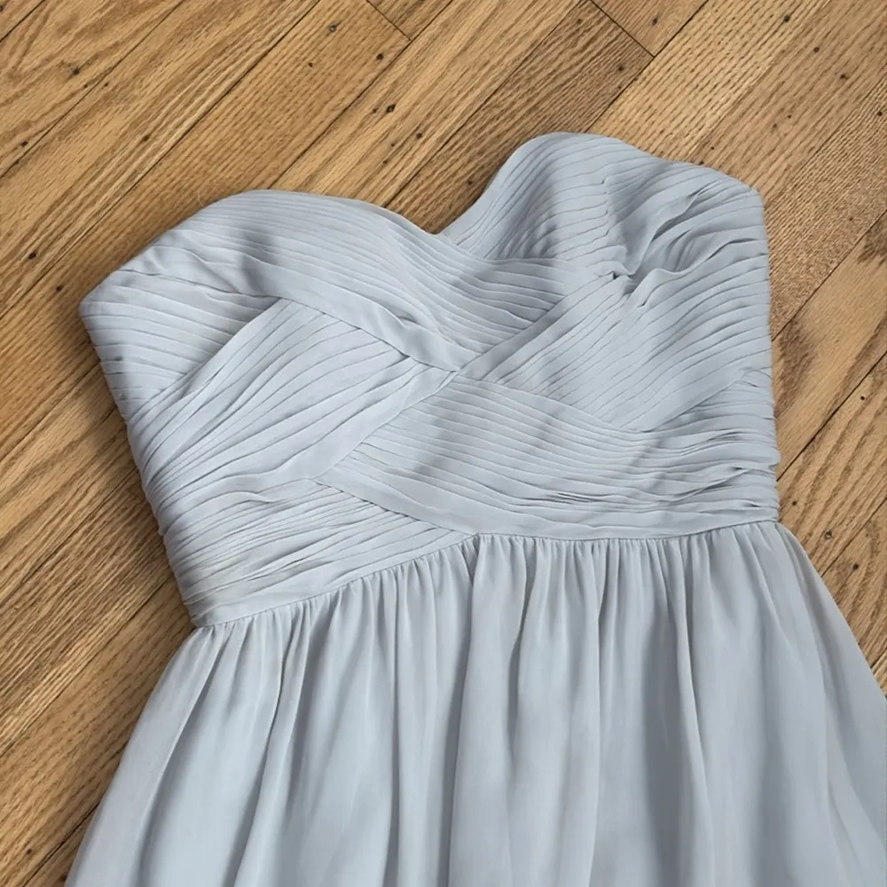 Revelry Strapless Chiffon Gown Sz 4 Light Grey Bridesmaid Formal Dress Gray - Image 2