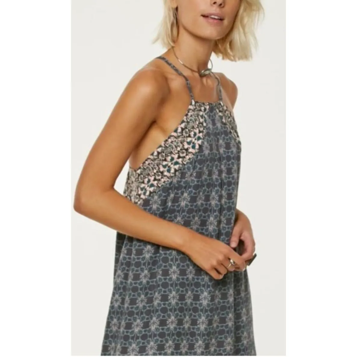 O'Neill Shawna Print Halter Mini‎ navy & pink women's dress size S - Image 4