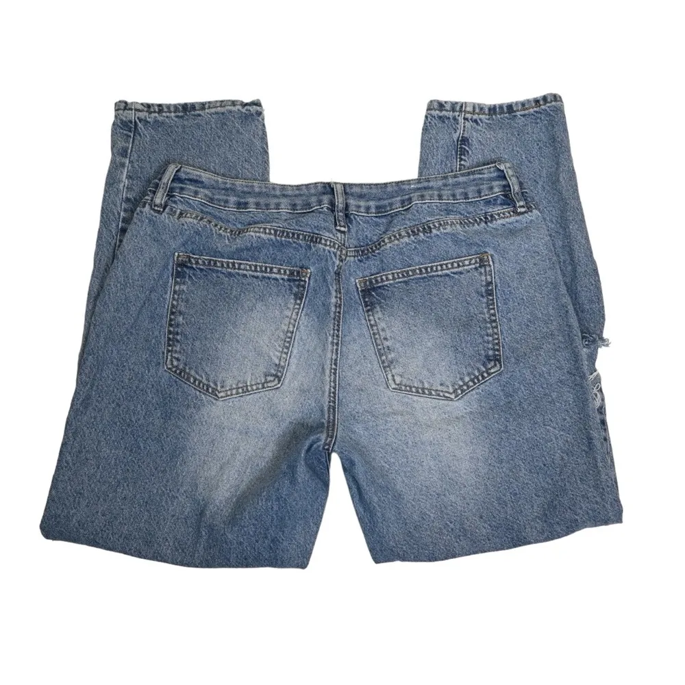 Rue21 Womens 16 Distressed Straight Boyfriend Jean - Image 5