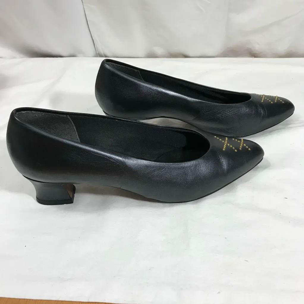 Selby Vintage Women’s Black Low Heel Comfort Pumps 8.5 - Image 4
