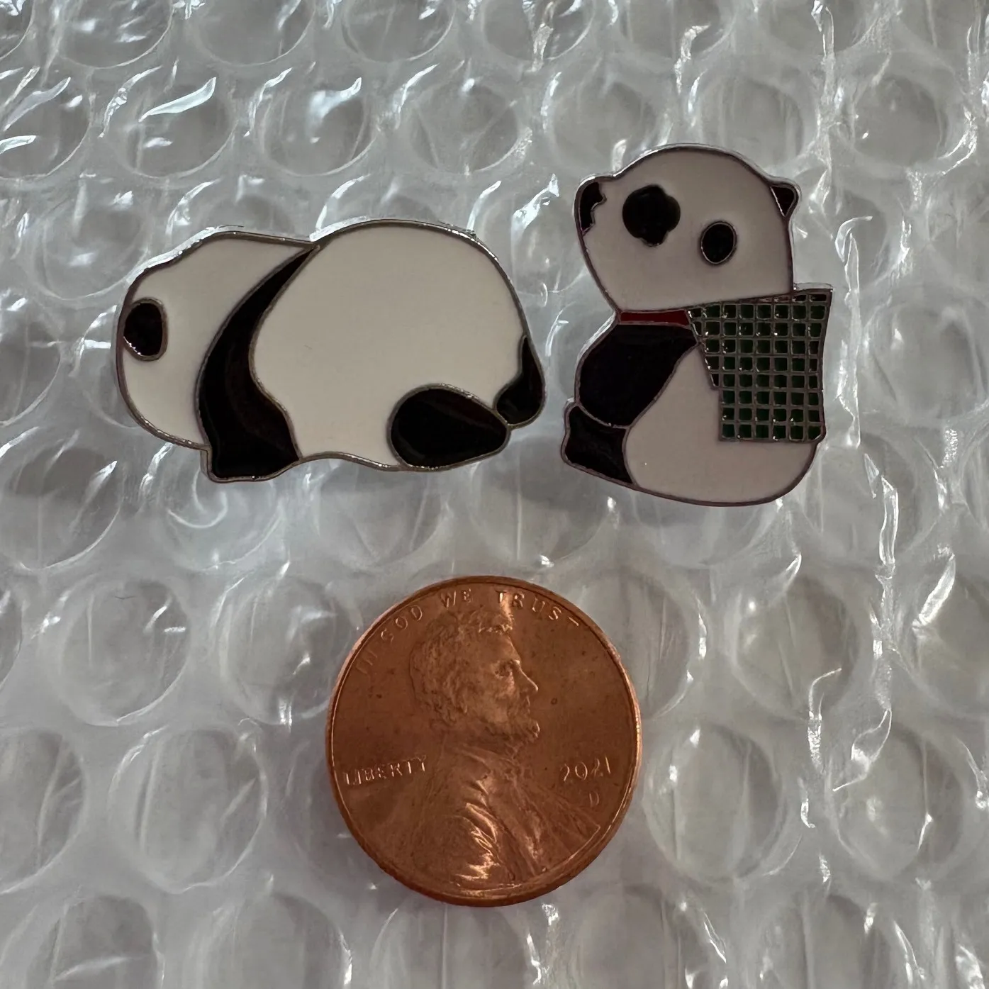 2‎ Cute Panda Bear Enamel Pins Kawaii Backpack Decor Adorable Gift Set Brooch White - Image 2