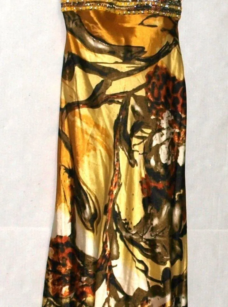 Cinderella Gold Plunge Neck Sleeveless Gown - Image 8