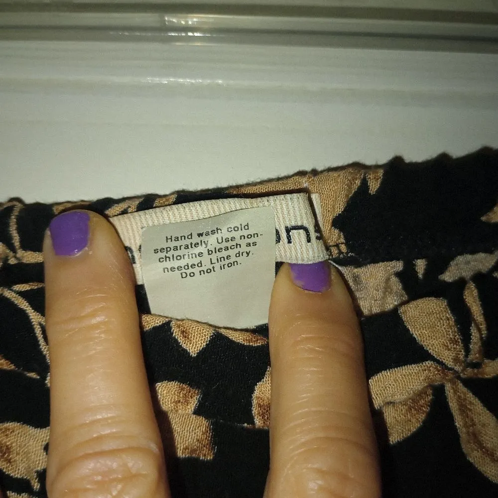 NOTATIONS Maxi Skirt with Beaded Accents Black and Gold Size Medium - Image 5