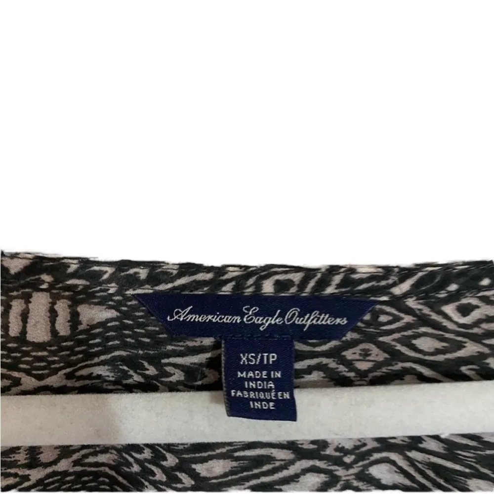 Black & White American Eagle Outfitters Sheer Bohemian Top Womens XS/Small Shirt - Image 2