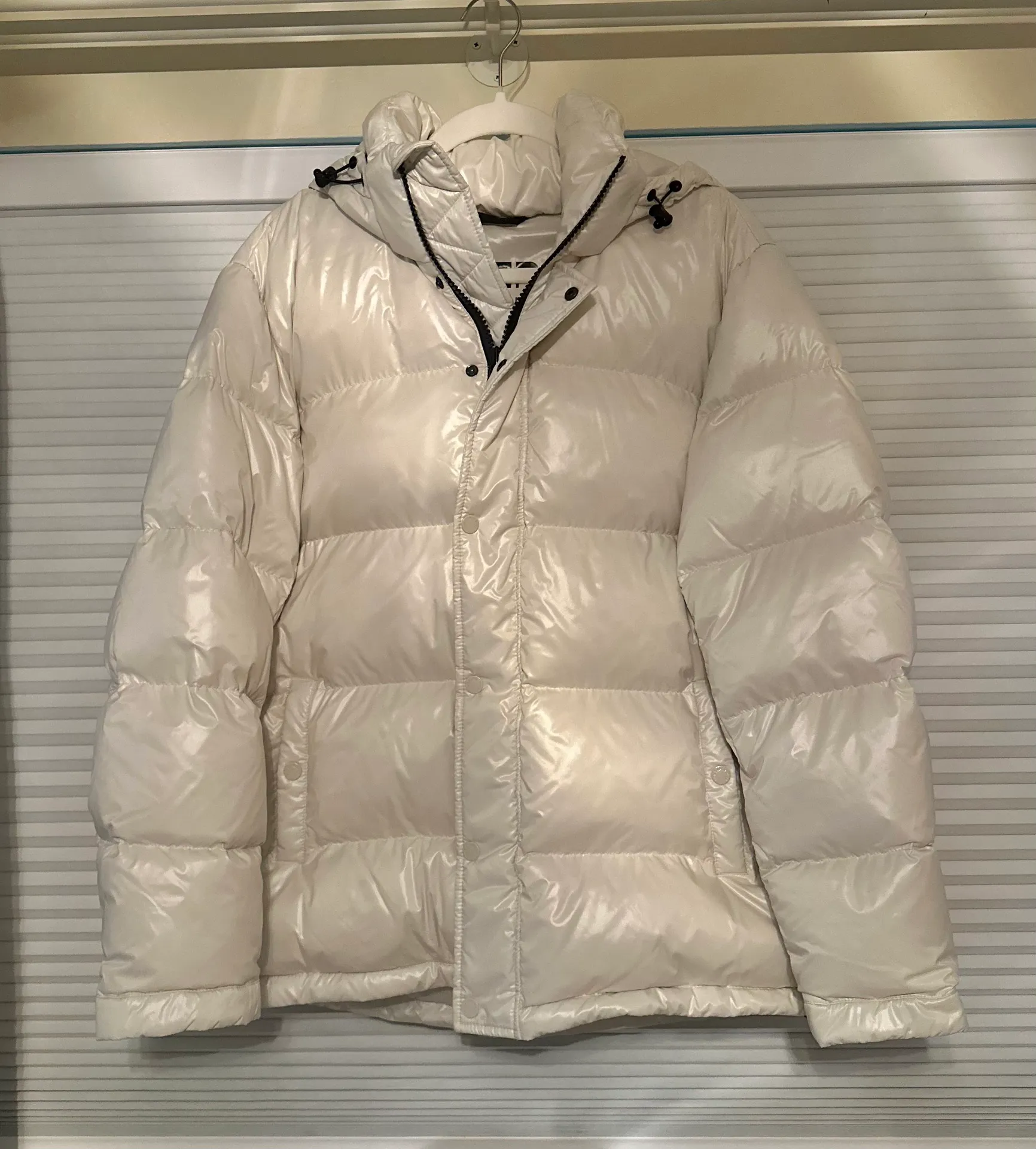 Aritzia Super Puff - Image 3