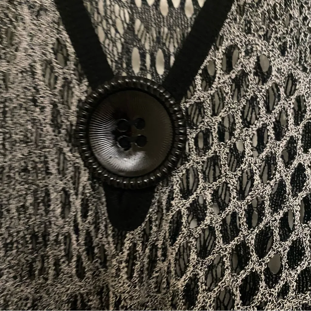 Lily By Firmiana Womens Top L Gray & Black Tunic Vest Crochet Knit Goth Boho Size L - Image 4