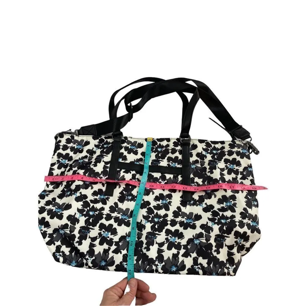 Heathers closet White and black printed tote bag with crossbody strap NWOT - Image 3