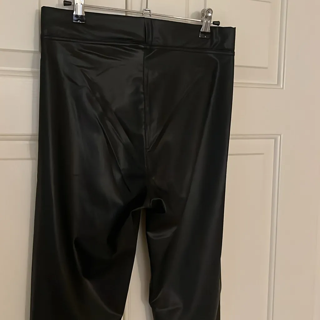Boutique brand pleather leggings size L Black Size L - Image 4