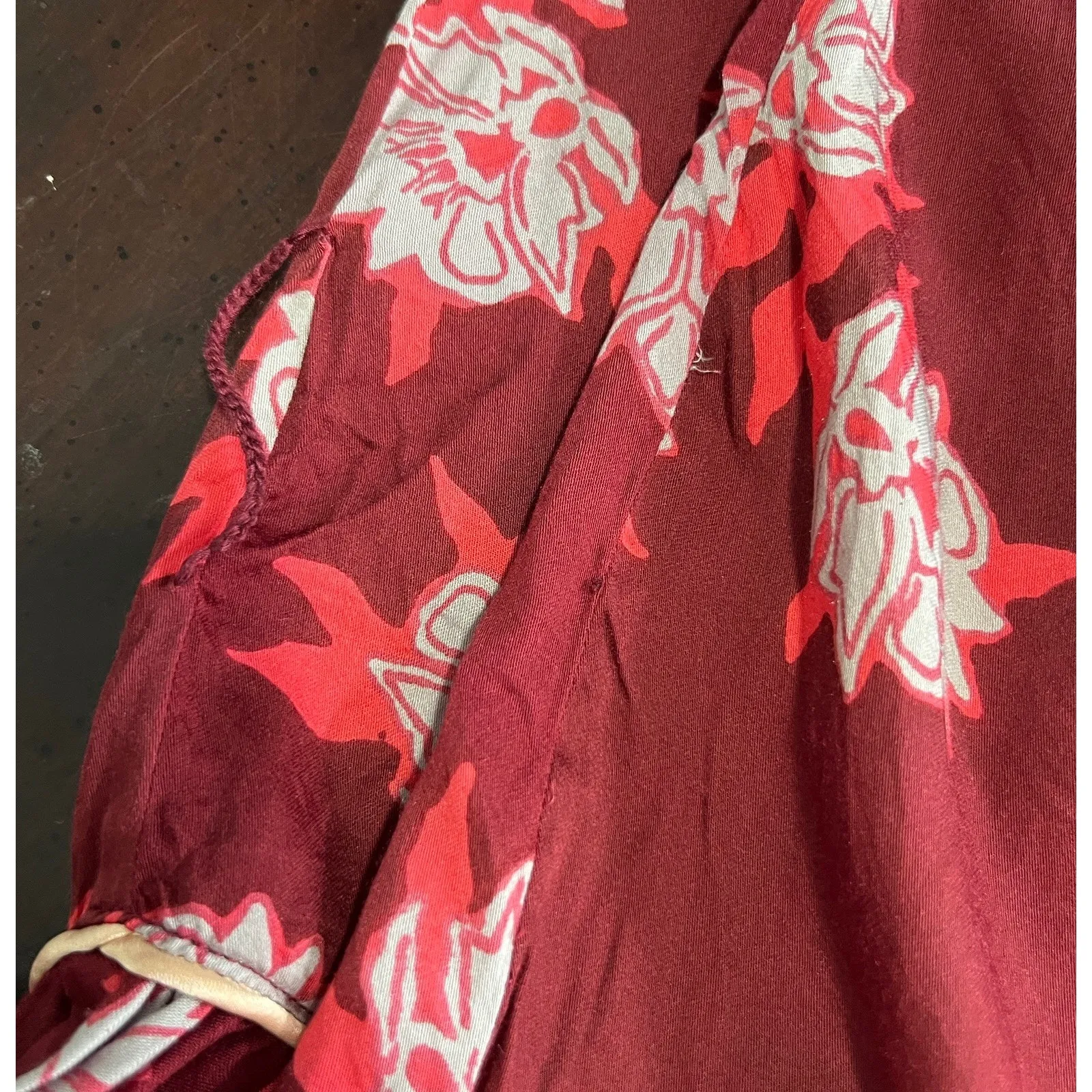 Omika Ezra Button Up‎ Blouse Top in Isla Merlot Red Floral Print Women’s Size XS - Image 7