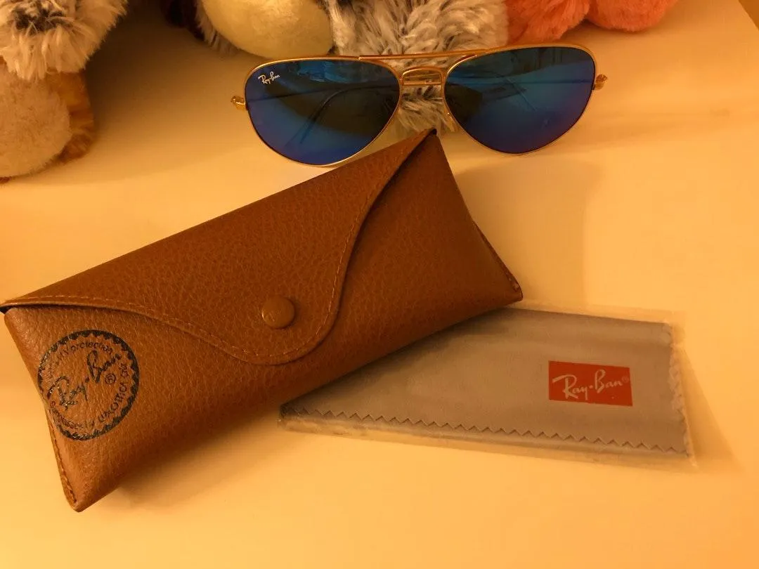 Ray-Ban Aviator Ray Bans - Image 3