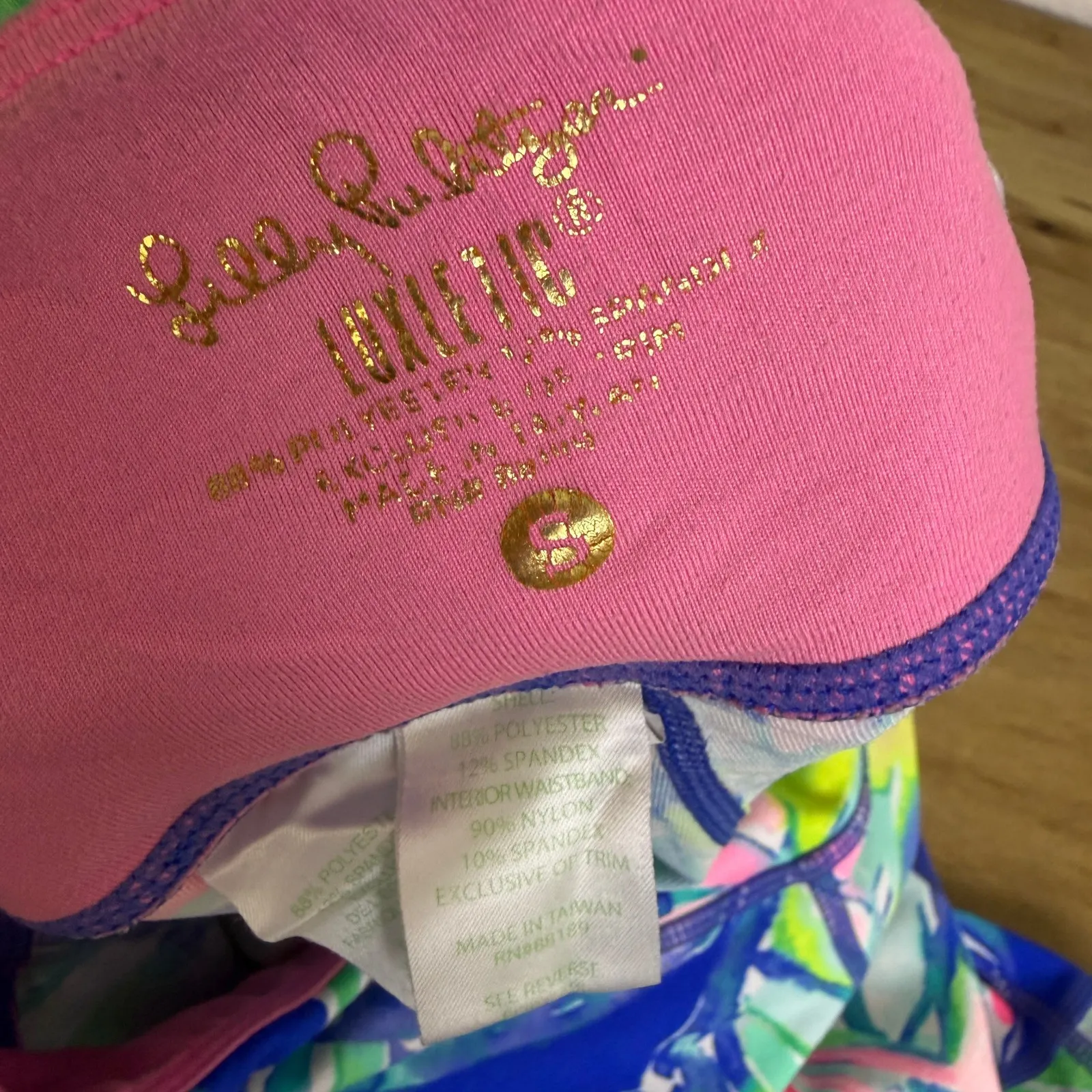 Lilly Pulitzer Luxletic Casa Del Sol Weekender Leggings Small Blue Floral Crop - Image 7