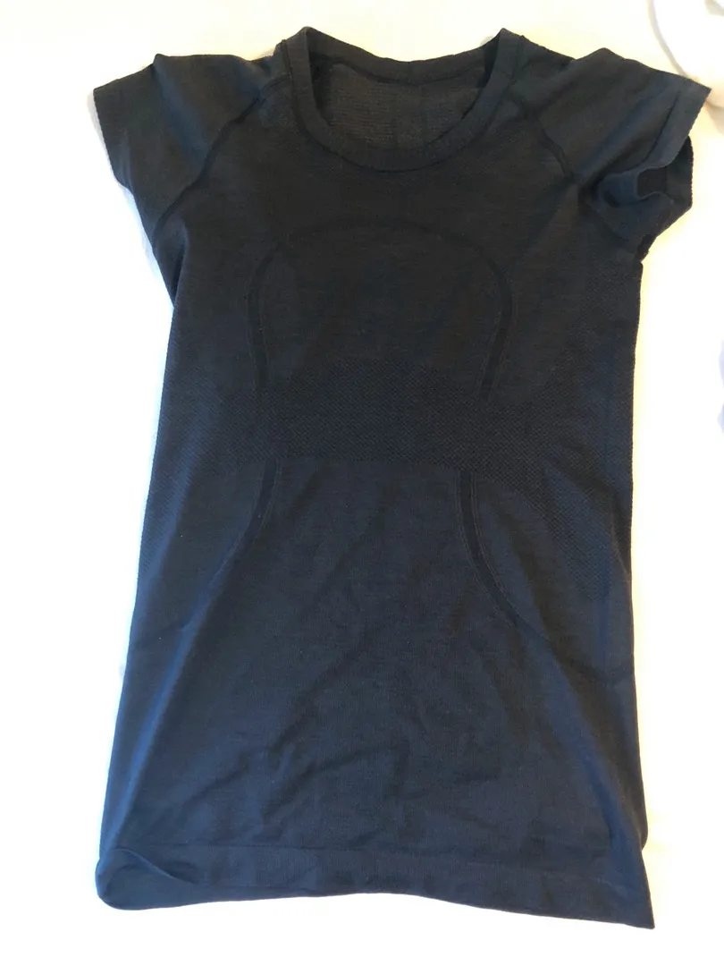 Lululemon TOP - Image 2