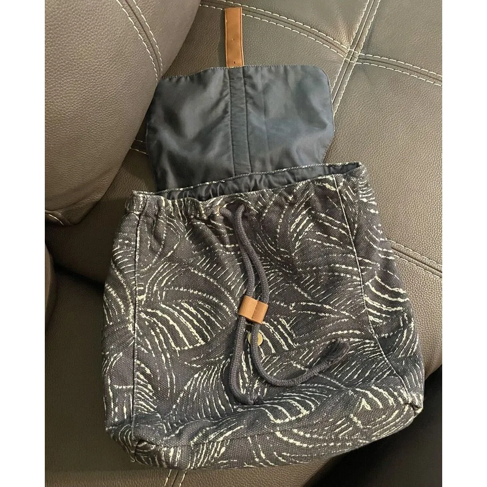 lu elle Back Pack - Image 3