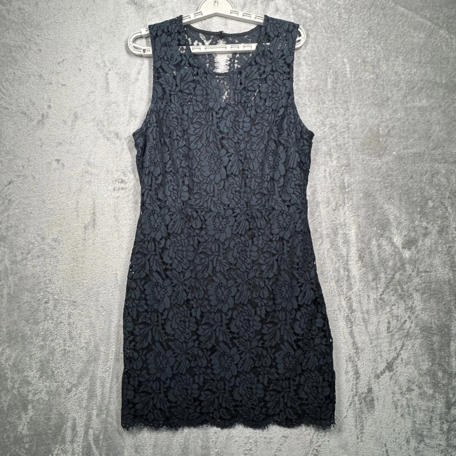 Banana Republic Dress 12 Navy Black Floral Lace Sheath Lined Cocktail‎ Career - Image 2