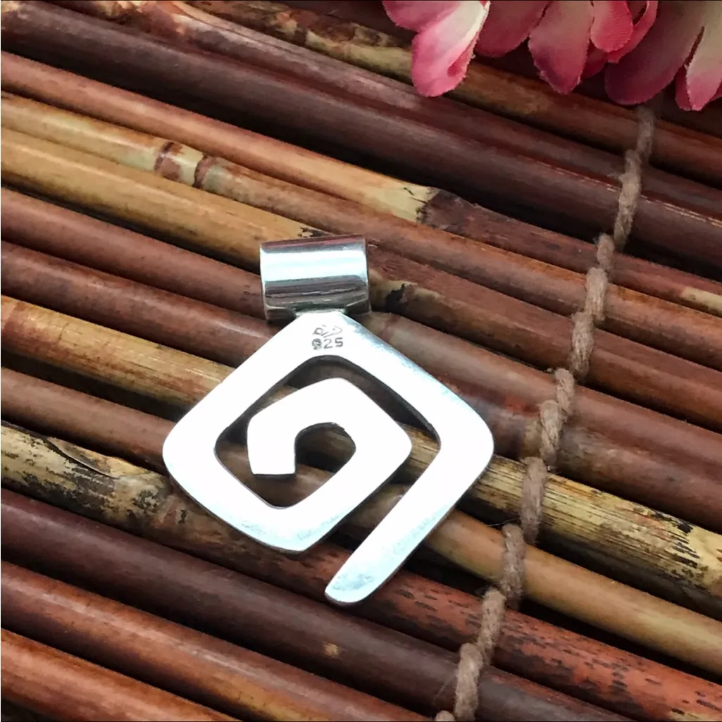 Silpada Sterling Silver Geometric Maze Pendant - Image 2