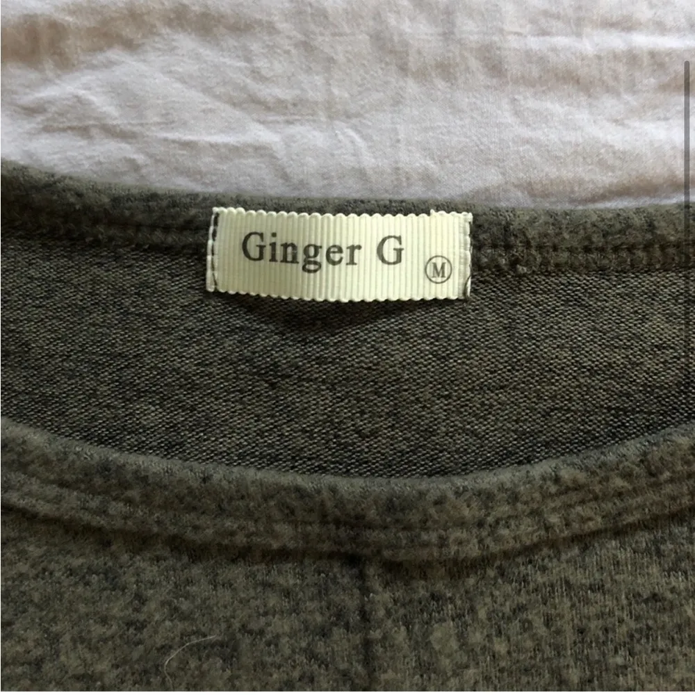 Green Sweater with Twist - Image 3