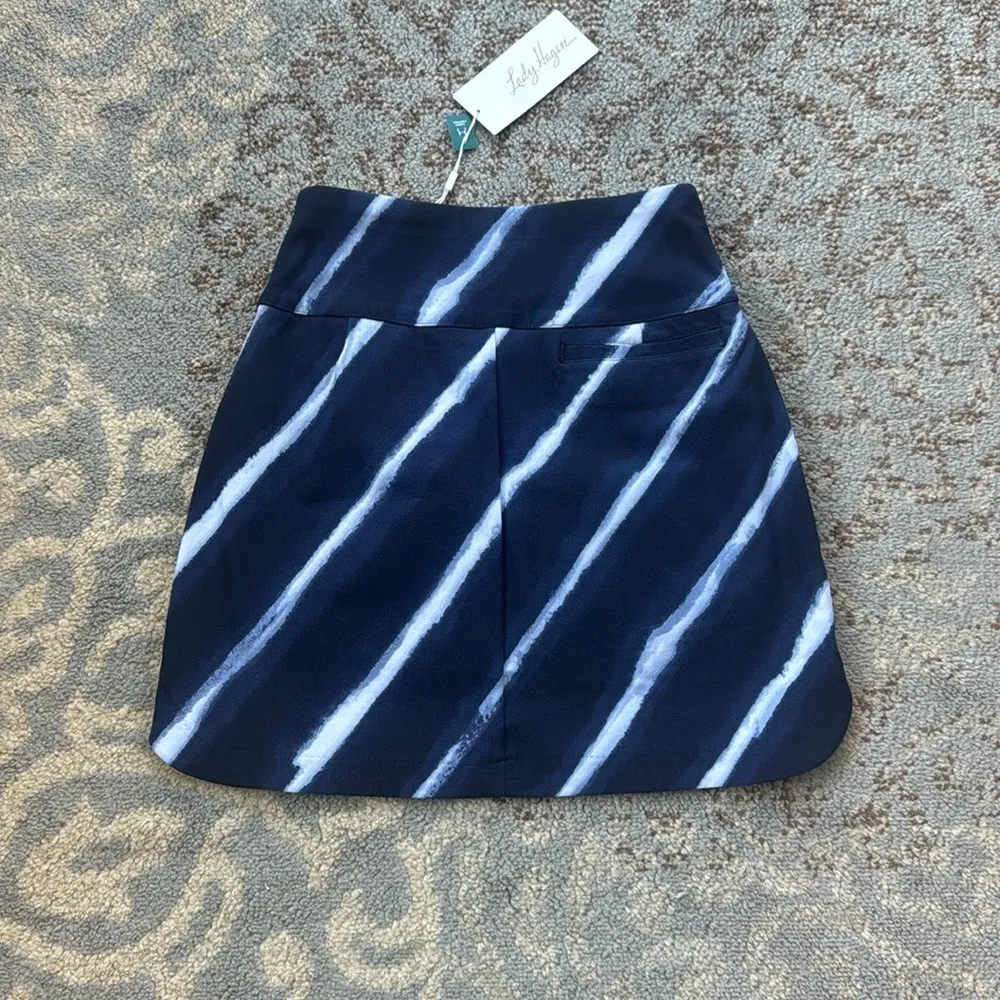 Lady Hagen 17” Tummy Control Golf Skort Shibori Stripes Navy XS - Image 7