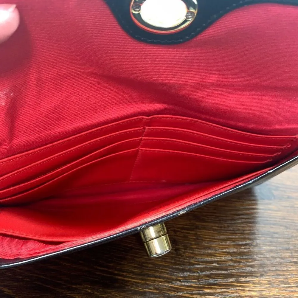 Hobo Women's Solid Twist Lock Closure Leather Wallet Clutch Black - Image 7