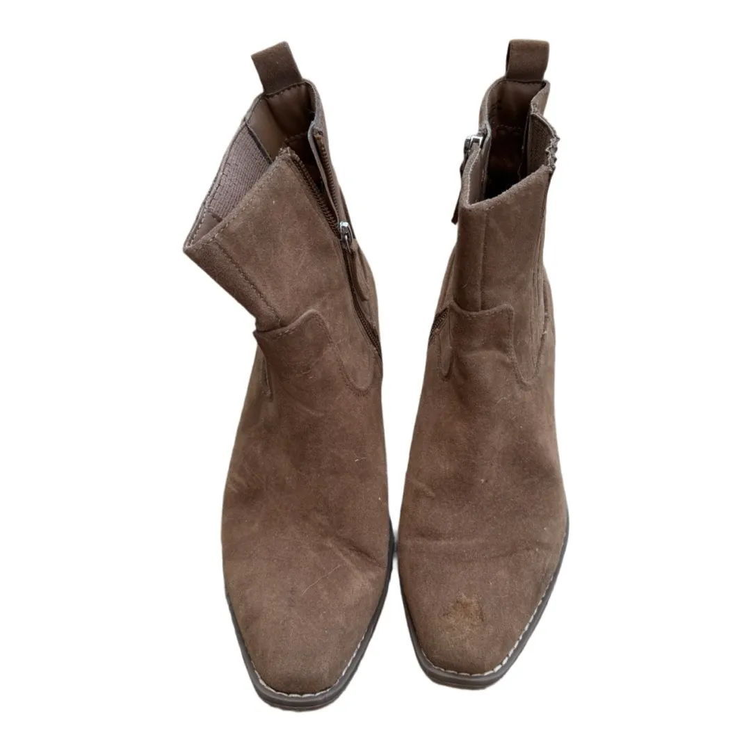 Brown Faux Suede Leather Cowgirl Boots Heeled Size 8.5 Western Chic Autumn - Image 2