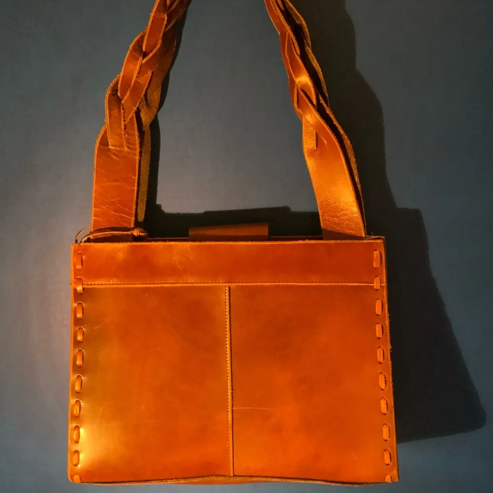 Dark Brown Leather El Portal Large Handbag 🌻🌻🌻 - Image 2