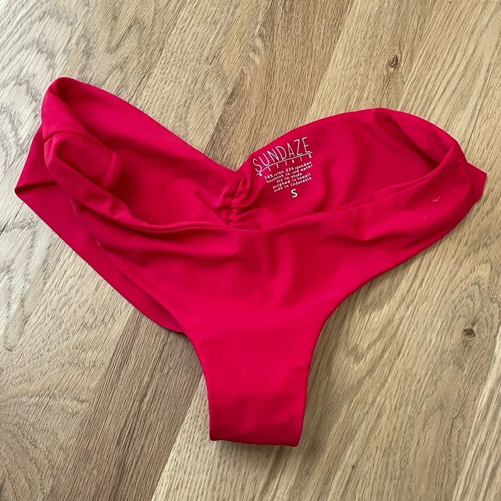 Sundaze Bikinis Nalani Trinagle Top + Makena Cheeky Bottom in Red - Image 3