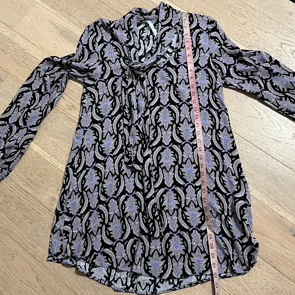Lani California Boho Floral Tie Neck Mini Dress Tunic Black Purple Paisley S - Image 6