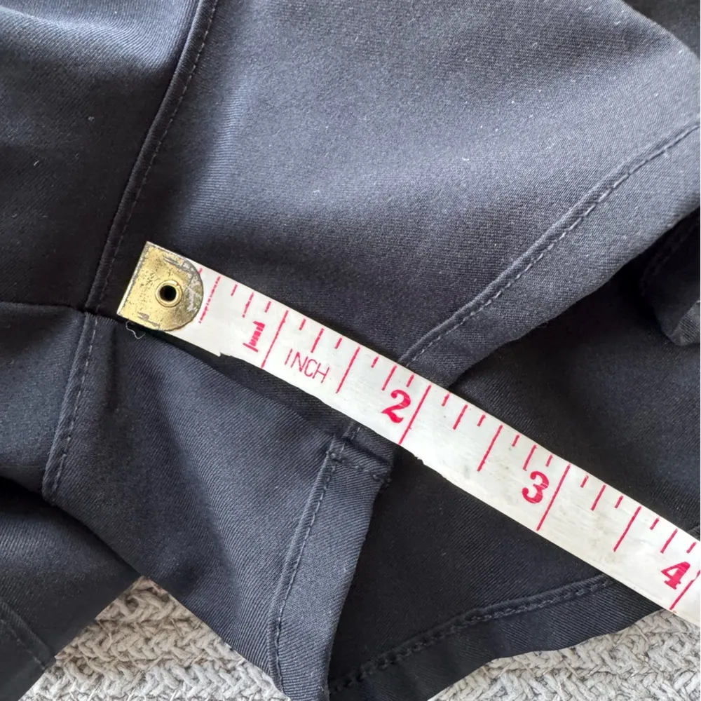 NIKE Black and White Running Shorts Size Medium - Image 5