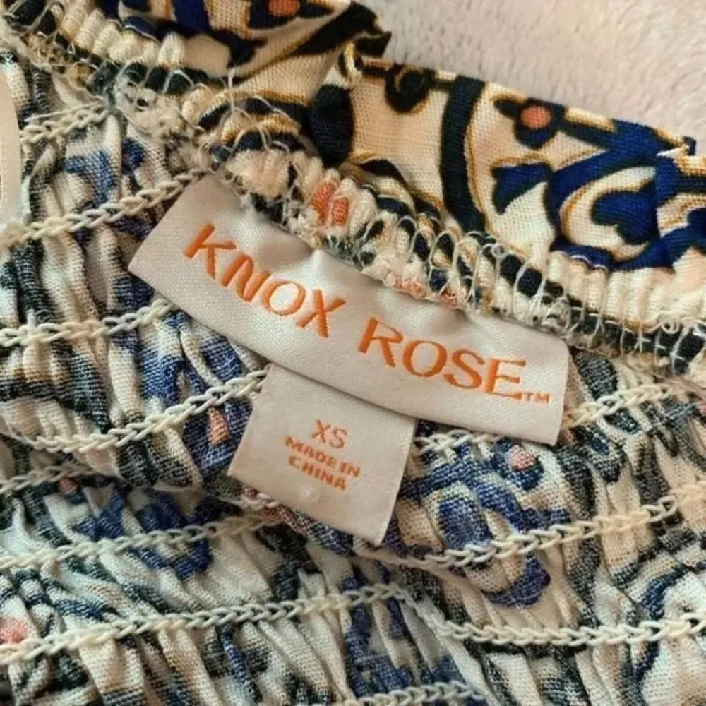 Knox Rose Maxi Dress Women XS One Shoulder Smocked Tile Print Casual Tiered Long - Image 5