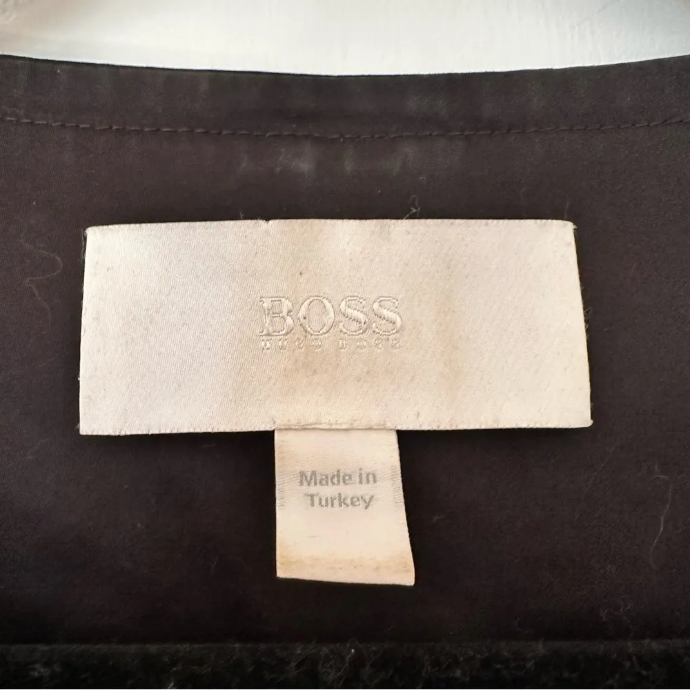 Hugo Boss Zip Front Textured Jacket - Image 4