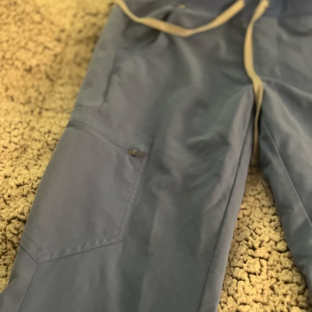 Figs Technical Collection baby blue joggers.  Womens XS - Image 3