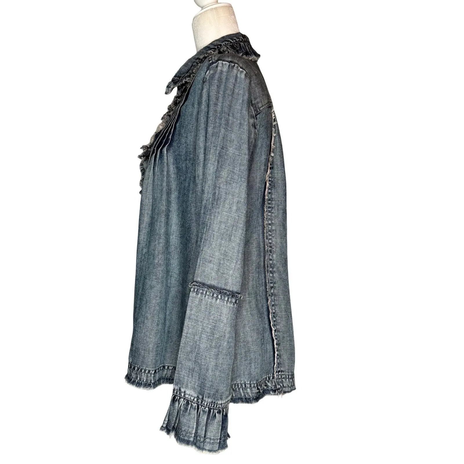 Ivy Jane Top Small Ruffle Long Sleeve Button Front Blouse Chambray Denim Boho - Image 3